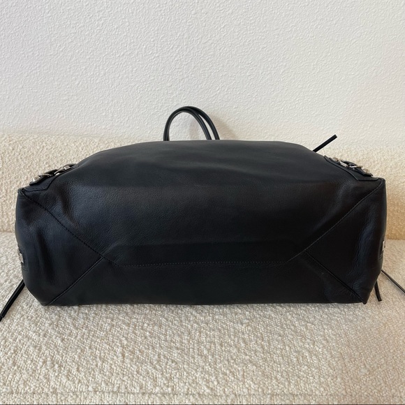 Balenciaga Black Leather Tote - Picture 11 of 15